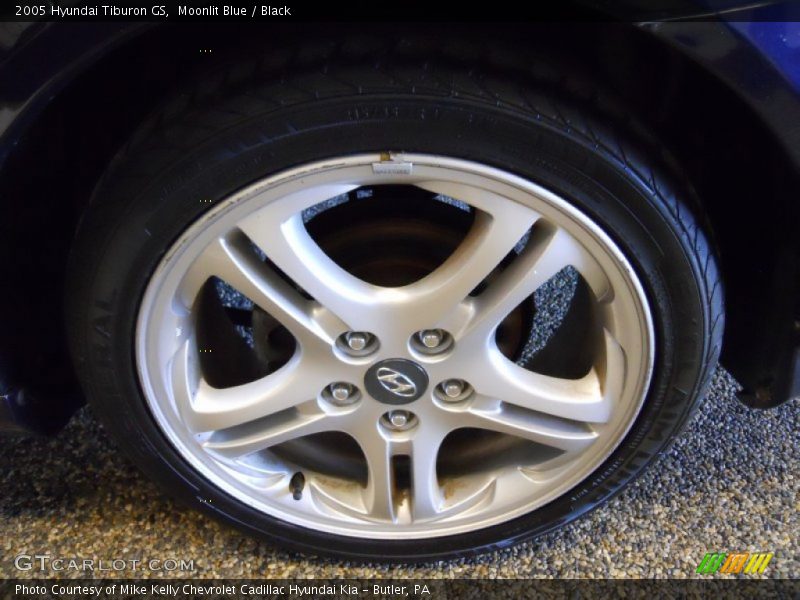  2005 Tiburon GS Wheel