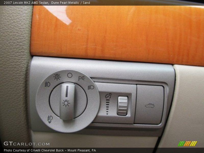 Dune Pearl Metallic / Sand 2007 Lincoln MKZ AWD Sedan