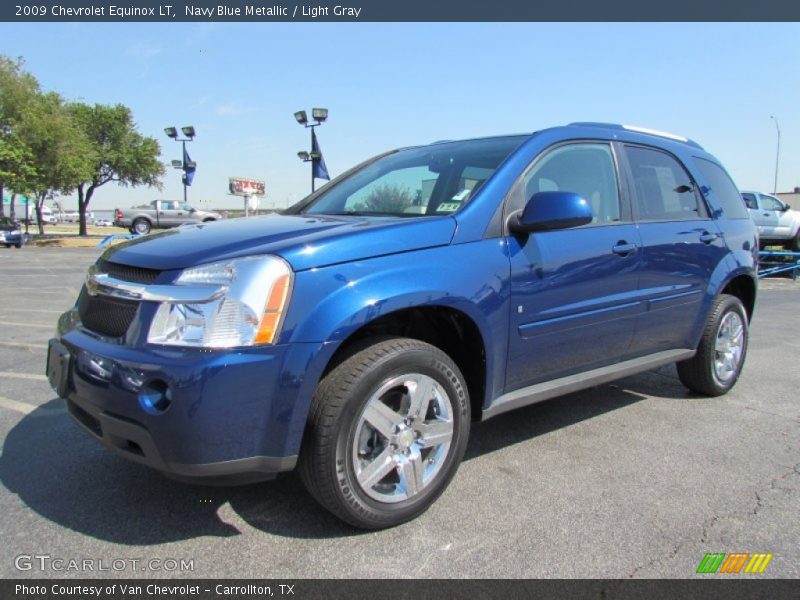 Front 3/4 View of 2009 Equinox LT