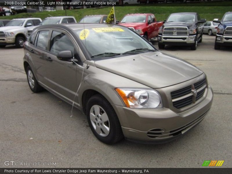 Light Khaki Metallic / Pastel Pebble Beige 2008 Dodge Caliber SE