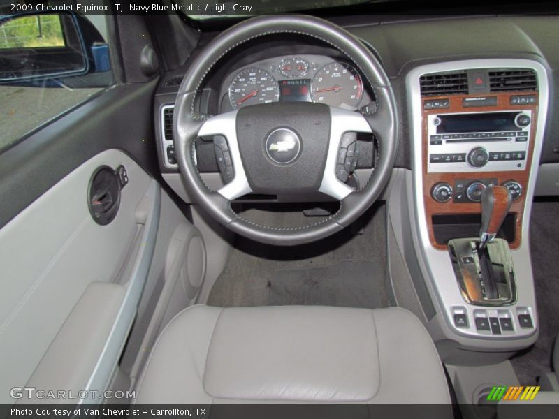 Dashboard of 2009 Equinox LT