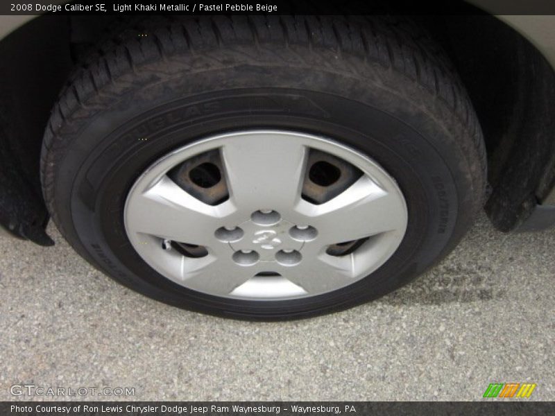 Light Khaki Metallic / Pastel Pebble Beige 2008 Dodge Caliber SE