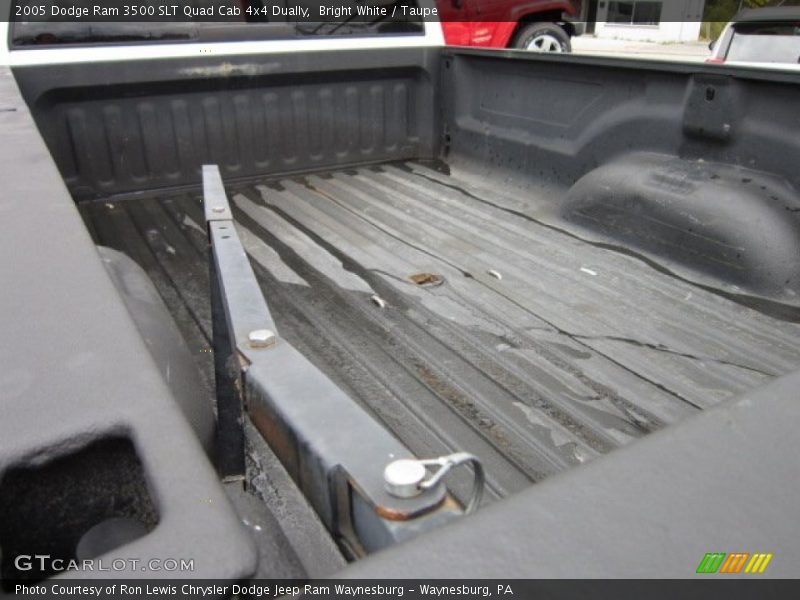 Bright White / Taupe 2005 Dodge Ram 3500 SLT Quad Cab 4x4 Dually