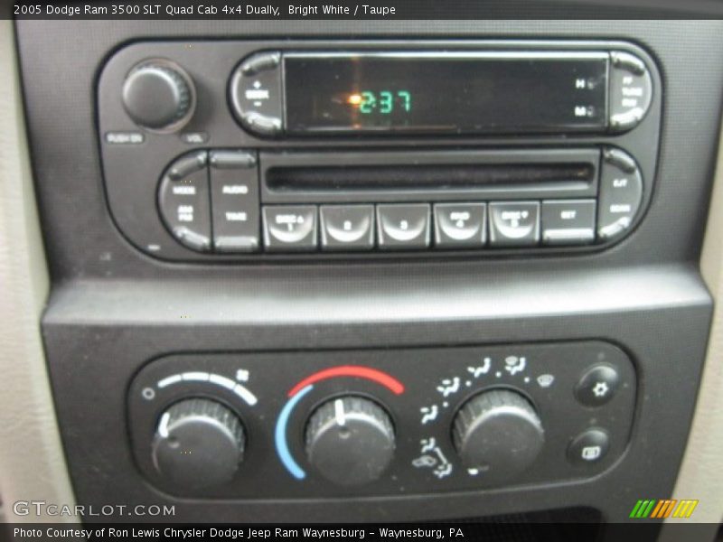 Bright White / Taupe 2005 Dodge Ram 3500 SLT Quad Cab 4x4 Dually