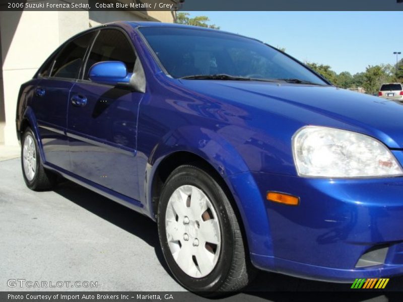 Cobalt Blue Metallic / Grey 2006 Suzuki Forenza Sedan