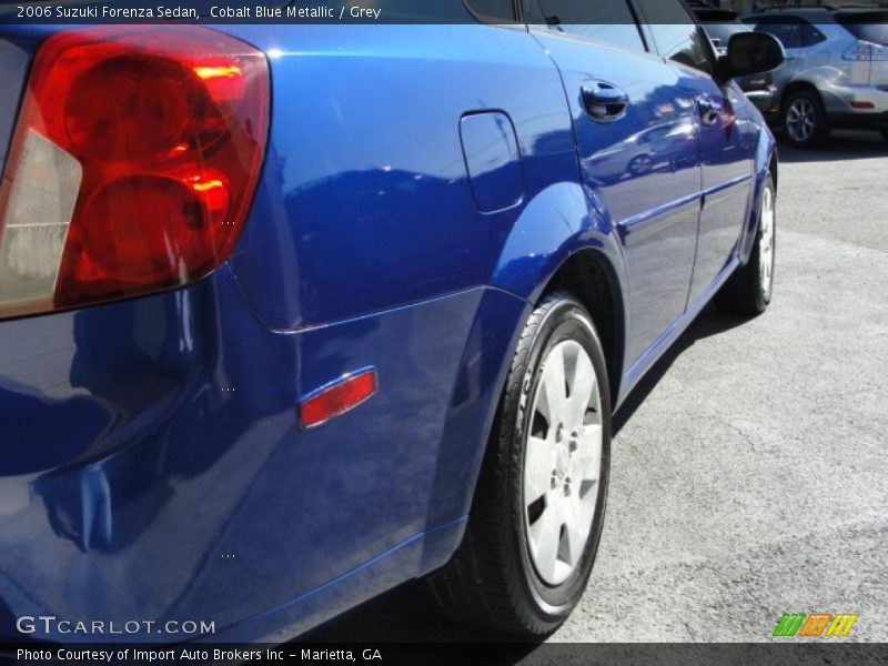 Cobalt Blue Metallic / Grey 2006 Suzuki Forenza Sedan