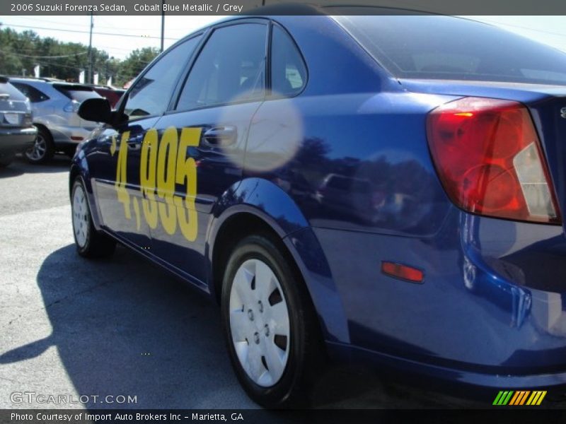 Cobalt Blue Metallic / Grey 2006 Suzuki Forenza Sedan