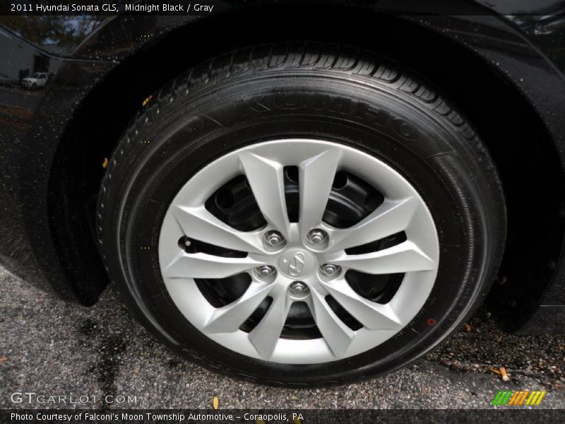 Midnight Black / Gray 2011 Hyundai Sonata GLS