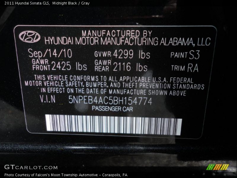 Midnight Black / Gray 2011 Hyundai Sonata GLS
