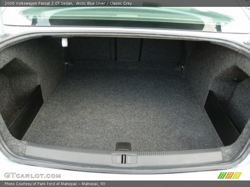 Arctic Blue Silver / Classic Grey 2006 Volkswagen Passat 2.0T Sedan