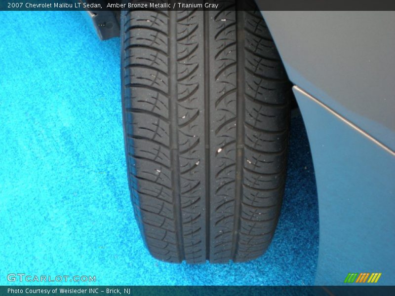 Amber Bronze Metallic / Titanium Gray 2007 Chevrolet Malibu LT Sedan