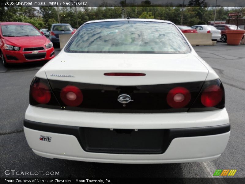 White / Medium Gray 2005 Chevrolet Impala