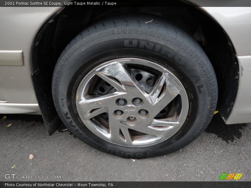 Light Taupe Metallic / Taupe 2001 Pontiac Sunfire SE Coupe