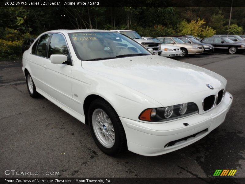 Alpine White / Sand 2002 BMW 5 Series 525i Sedan