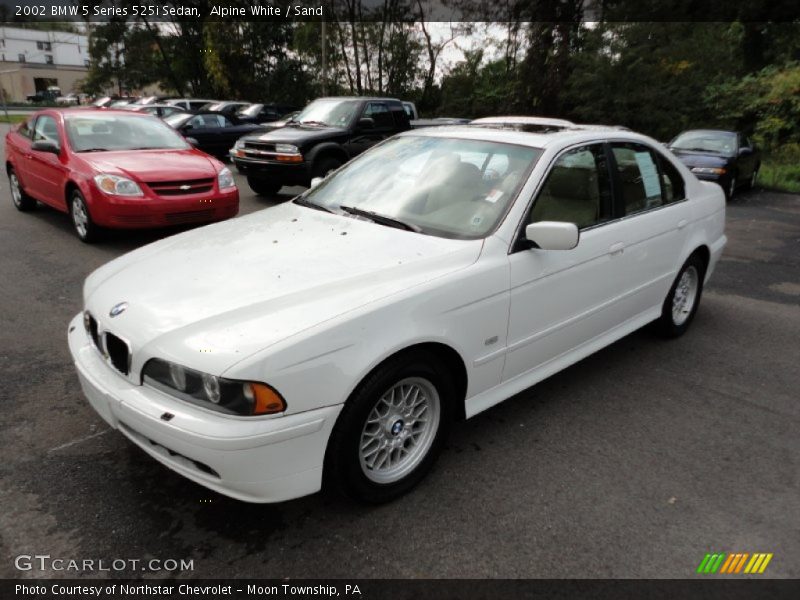 Alpine White / Sand 2002 BMW 5 Series 525i Sedan