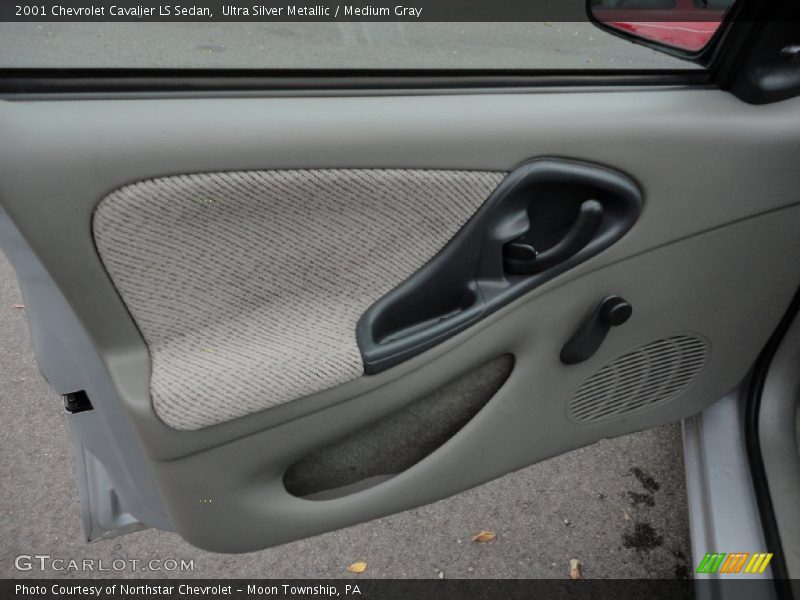 Ultra Silver Metallic / Medium Gray 2001 Chevrolet Cavalier LS Sedan