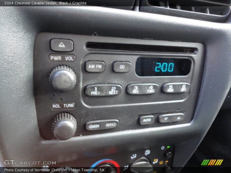 Black / Graphite 2004 Chevrolet Cavalier Sedan