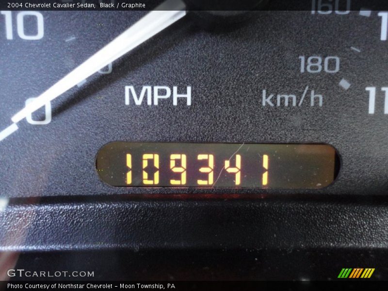 Black / Graphite 2004 Chevrolet Cavalier Sedan