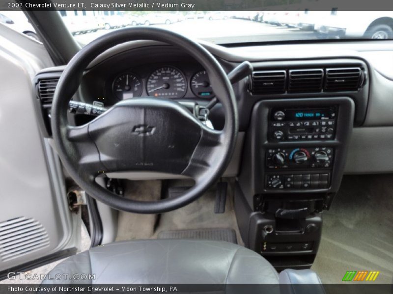 Dashboard of 2002 Venture LT
