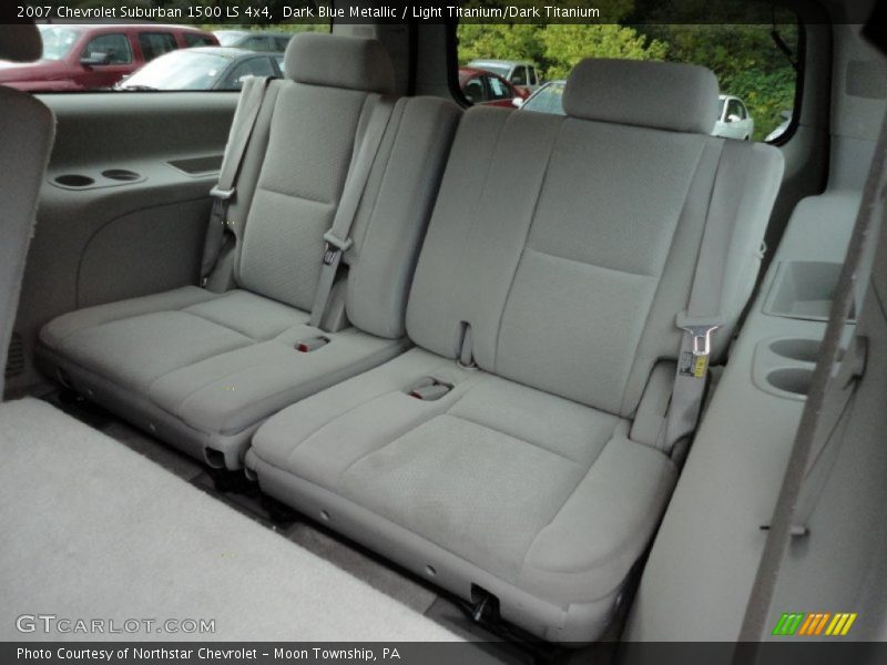  2007 Suburban 1500 LS 4x4 Light Titanium/Dark Titanium Interior