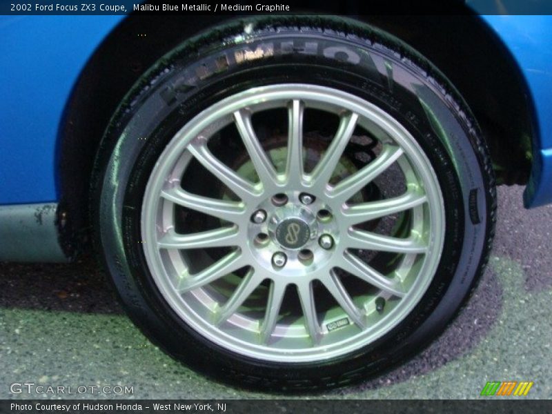 Custom Wheels of 2002 Focus ZX3 Coupe
