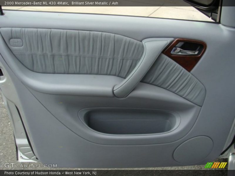 Brilliant Silver Metallic / Ash 2000 Mercedes-Benz ML 430 4Matic