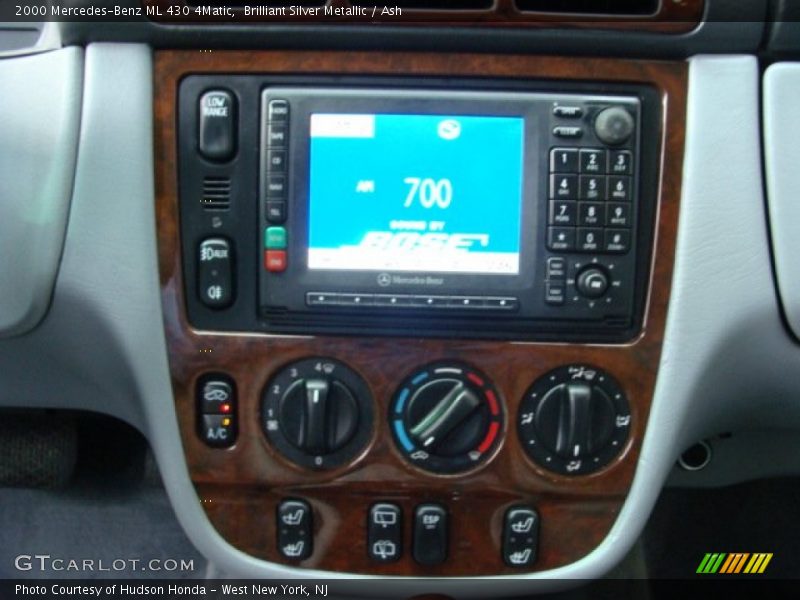 Brilliant Silver Metallic / Ash 2000 Mercedes-Benz ML 430 4Matic