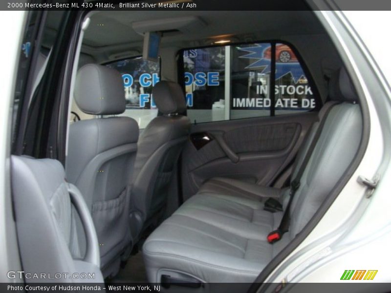Brilliant Silver Metallic / Ash 2000 Mercedes-Benz ML 430 4Matic