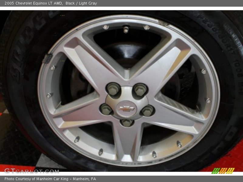 Black / Light Gray 2005 Chevrolet Equinox LT AWD