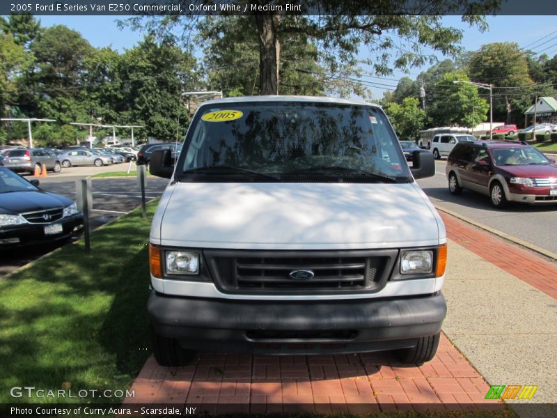 Oxford White / Medium Flint 2005 Ford E Series Van E250 Commercial