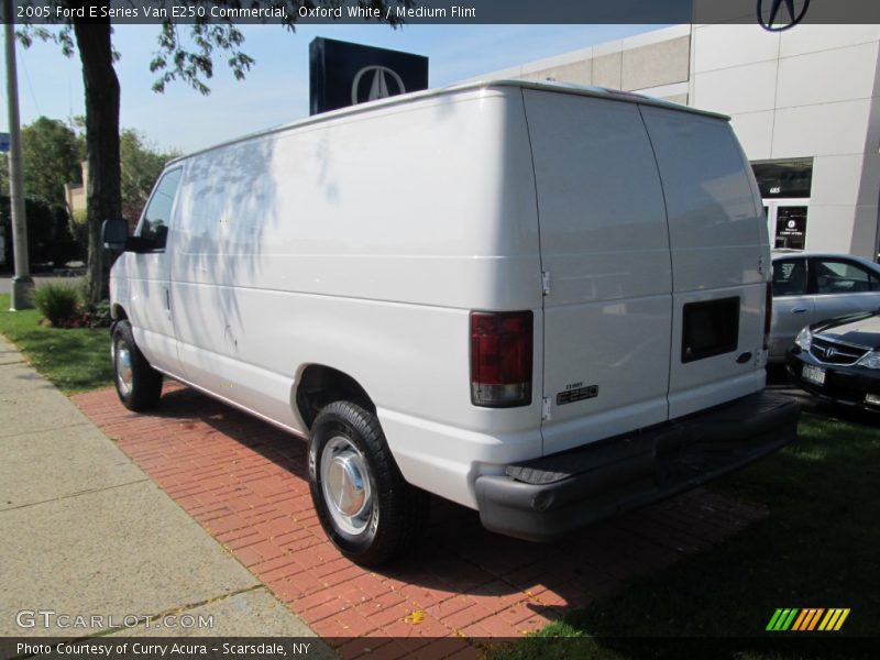 Oxford White / Medium Flint 2005 Ford E Series Van E250 Commercial