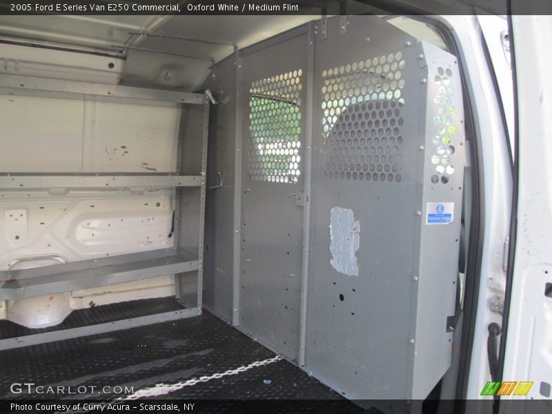 Oxford White / Medium Flint 2005 Ford E Series Van E250 Commercial