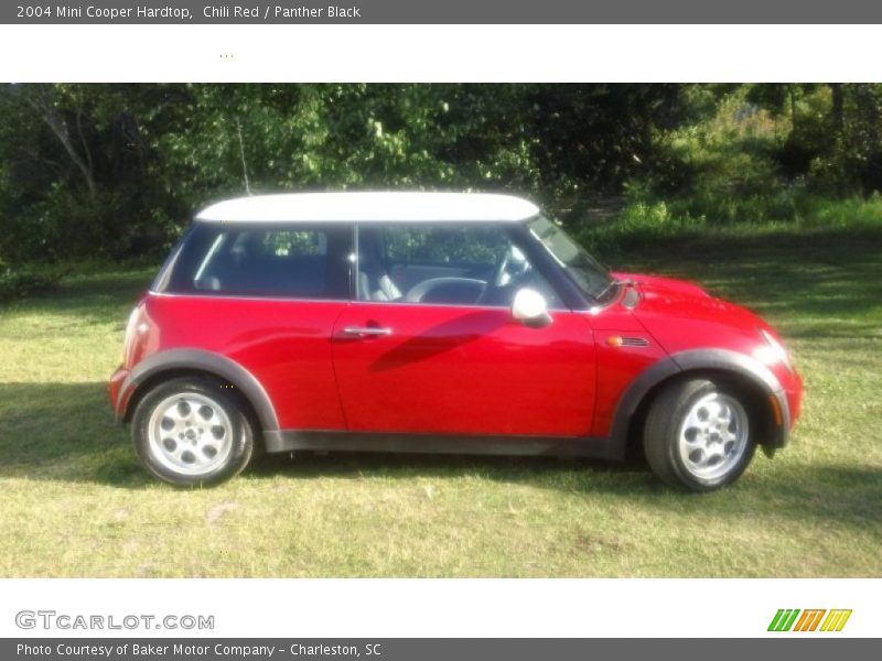 Chili Red / Panther Black 2004 Mini Cooper Hardtop
