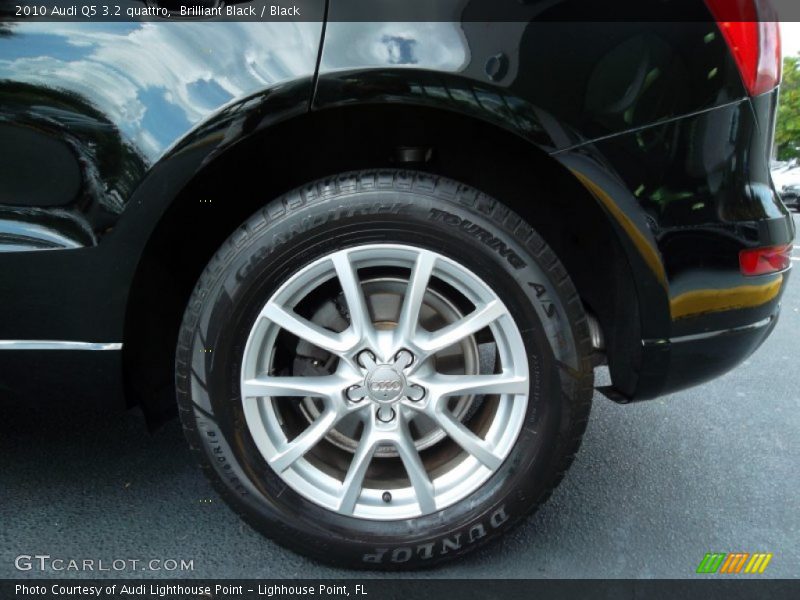 Brilliant Black / Black 2010 Audi Q5 3.2 quattro