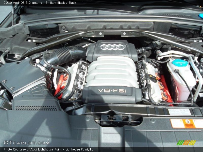 Brilliant Black / Black 2010 Audi Q5 3.2 quattro