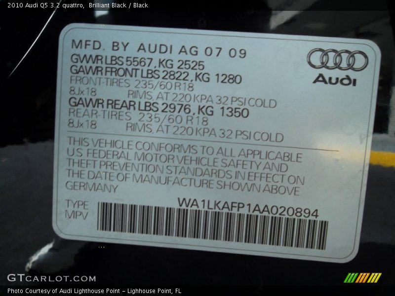 Brilliant Black / Black 2010 Audi Q5 3.2 quattro