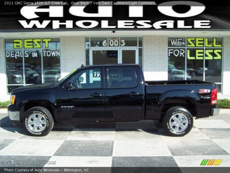 Onyx Black / Very Dark Cashmere/Light Cashmere 2011 GMC Sierra 1500 SLT Crew Cab
