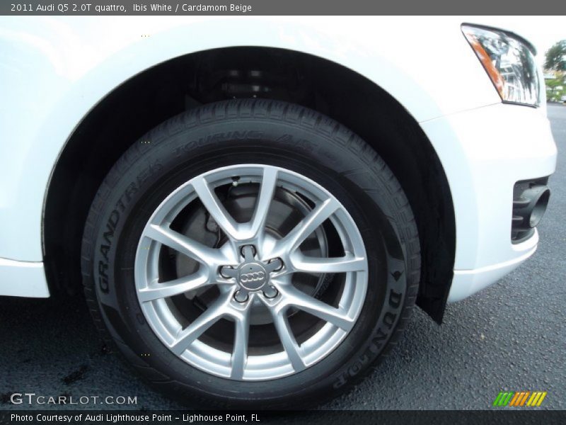 Ibis White / Cardamom Beige 2011 Audi Q5 2.0T quattro
