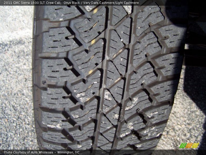 Onyx Black / Very Dark Cashmere/Light Cashmere 2011 GMC Sierra 1500 SLT Crew Cab