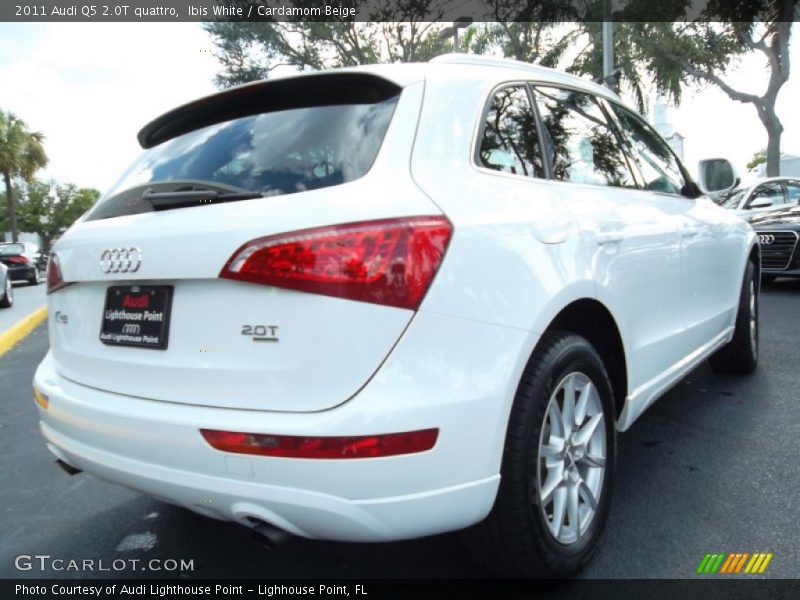 Ibis White / Cardamom Beige 2011 Audi Q5 2.0T quattro
