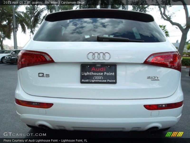 Ibis White / Cardamom Beige 2011 Audi Q5 2.0T quattro