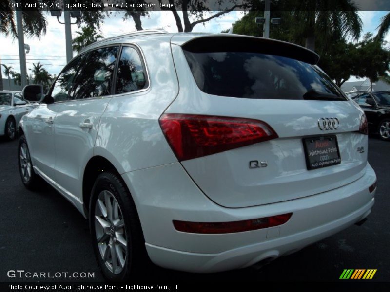 Ibis White / Cardamom Beige 2011 Audi Q5 2.0T quattro