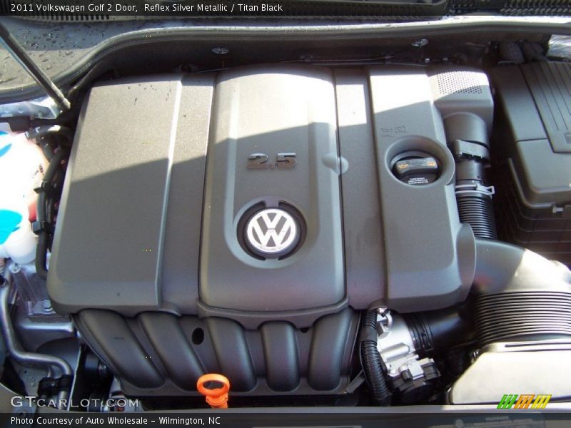 Reflex Silver Metallic / Titan Black 2011 Volkswagen Golf 2 Door