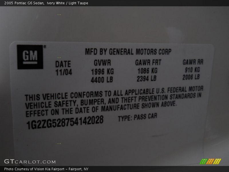 Ivory White / Light Taupe 2005 Pontiac G6 Sedan