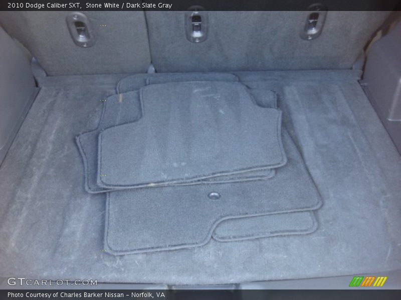 Stone White / Dark Slate Gray 2010 Dodge Caliber SXT