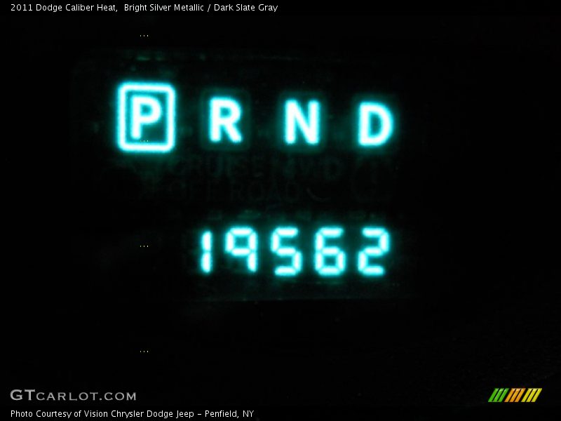 Bright Silver Metallic / Dark Slate Gray 2011 Dodge Caliber Heat