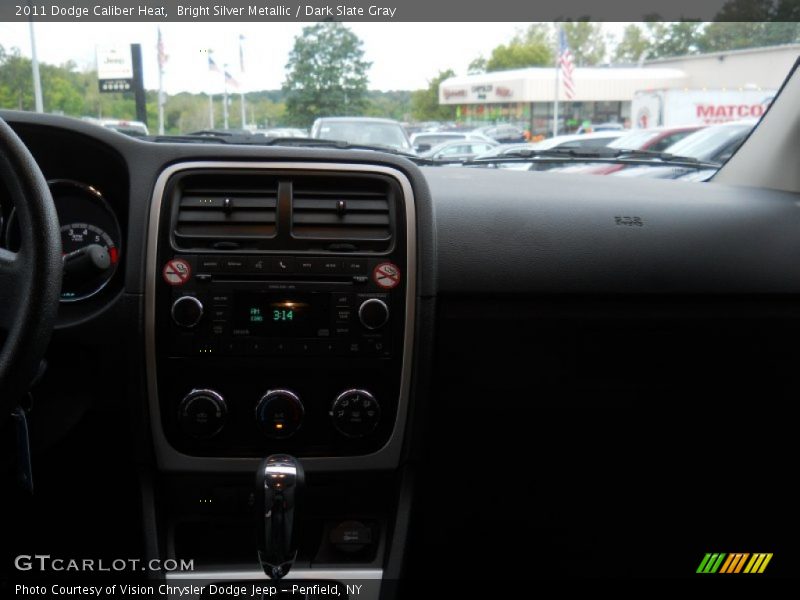 Bright Silver Metallic / Dark Slate Gray 2011 Dodge Caliber Heat