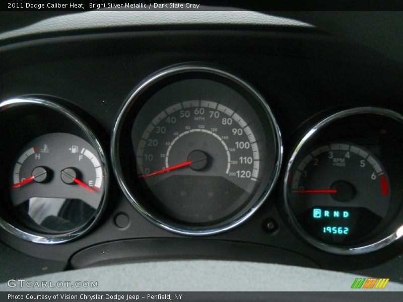 Bright Silver Metallic / Dark Slate Gray 2011 Dodge Caliber Heat