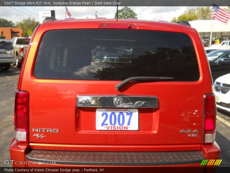 Sunburst Orange Pearl / Dark Slate Gray 2007 Dodge Nitro R/T 4x4