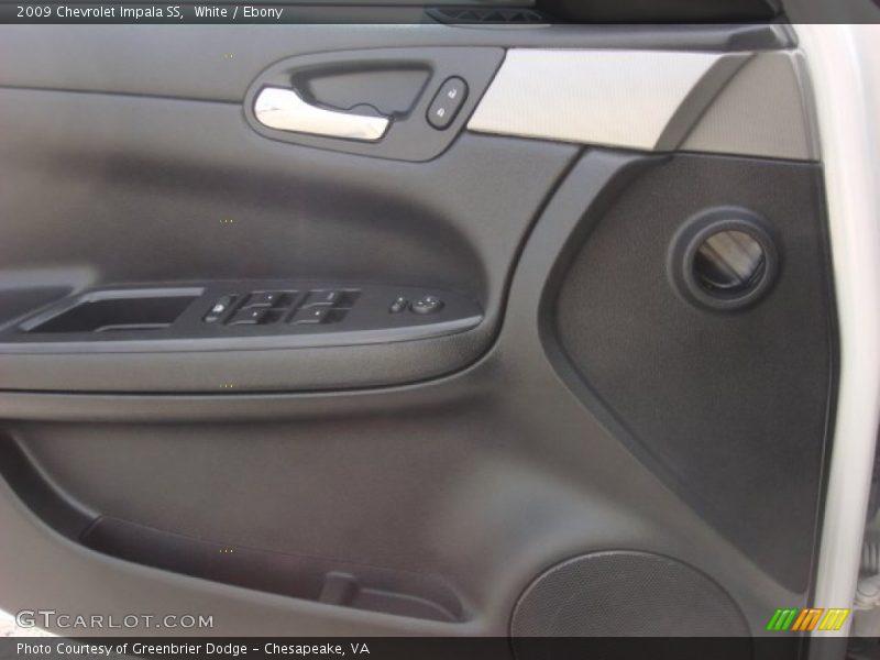 White / Ebony 2009 Chevrolet Impala SS